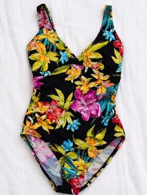 Islander One Piece Floral Swimsuit Size 8